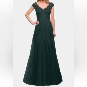 La Femme Embellished Tulle & Lace A-Line Gown Dark Emerald Size 4 NEW MSRP $599